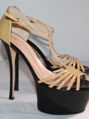 Giuseppe Zanotti Sasha T-Strap Platform Heels Sandals Black Beige Patent